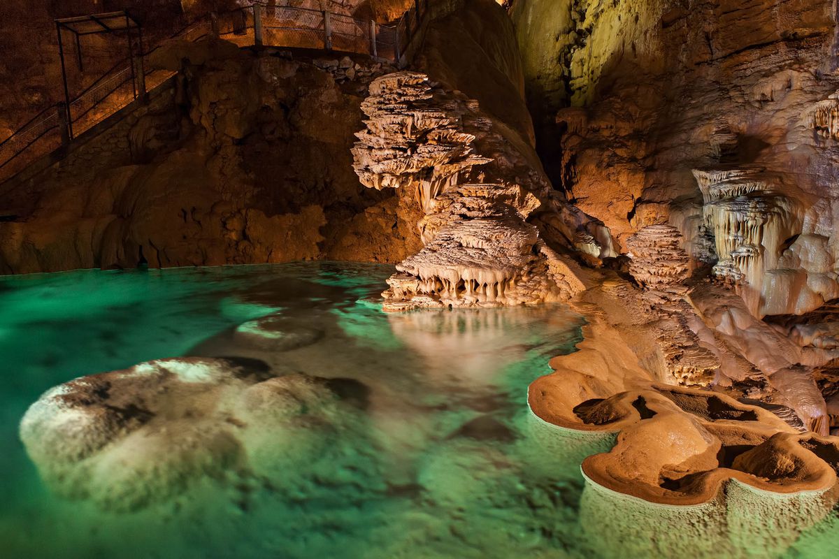 Gouffre de Padirac - Le Lac Supérieur DR